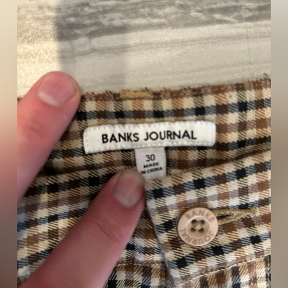 Men’s Banks Journal Check Pattern cropped Trouser - Picture 3 of 3